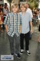 large_dylan-sprouse-and-cole-sprouse-at-the-do-something-awards_003002