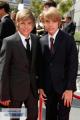 large_dylan-and-cole-sprouse-at-the-60th-primetime-creative-arts-emmy-awards_006002