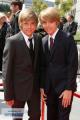 large_dylan-and-cole-sprouse-at-the-60th-primetime-creative-arts-emmy-awards_006003